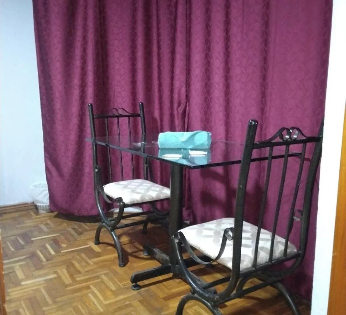 Hostal El Eden Quito 0*,  Équateur